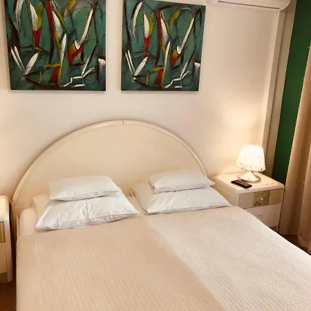 Apartments - Rooms Vesna Guest house