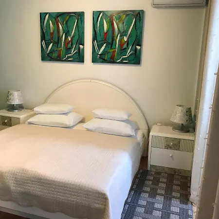 Apartments - Rooms Vesna Guest house 3*