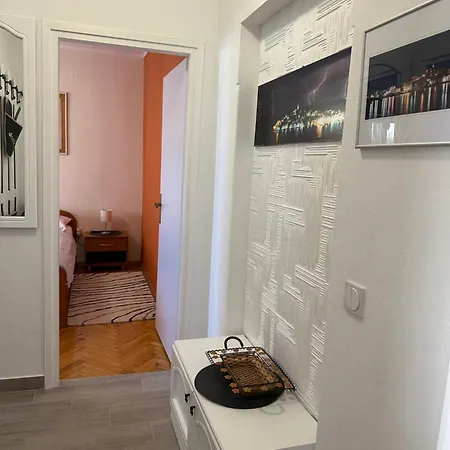 Apartments - Rooms Vesna Primosten