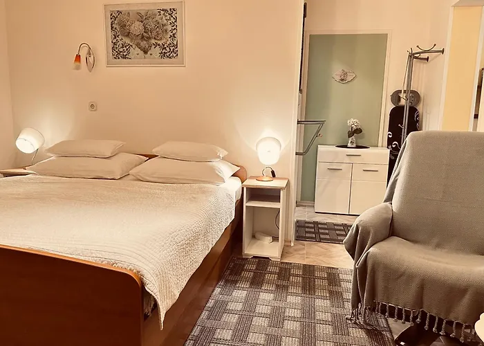 - Vesna Casa de hóspedes 3*