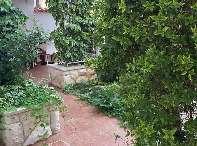 - Vesna Pensionat 3*